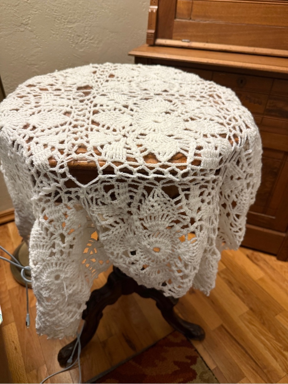 Hand Crafted White Crochet Lace Throw Blanket - Picture 2 of 15
